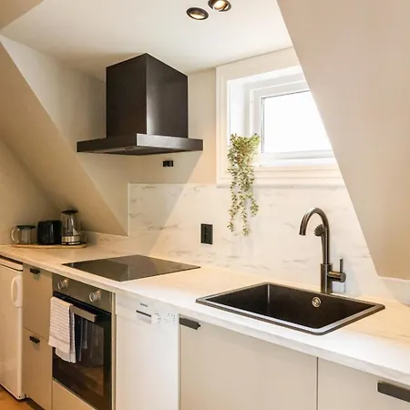 Dinbnb I Explore Bergen! I 650m To Bryggen I Easy Check-in Apartmán Bergen